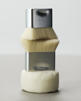BUFFER BRUSH still life by Julia Andreone